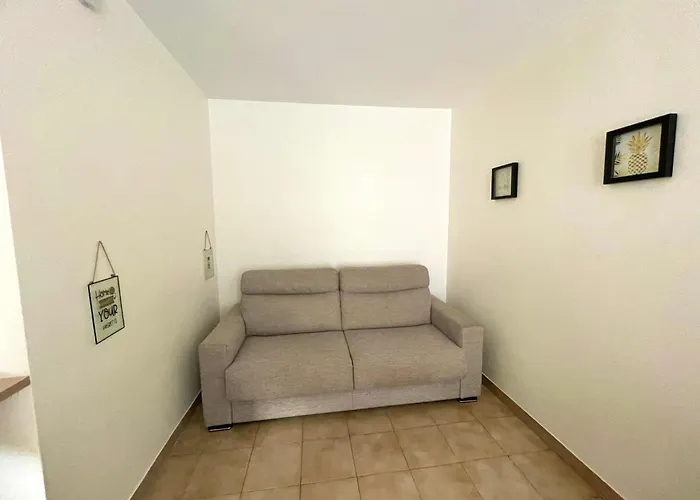 Superbe Coin Nuit Piscine Et Tennis Apartman *